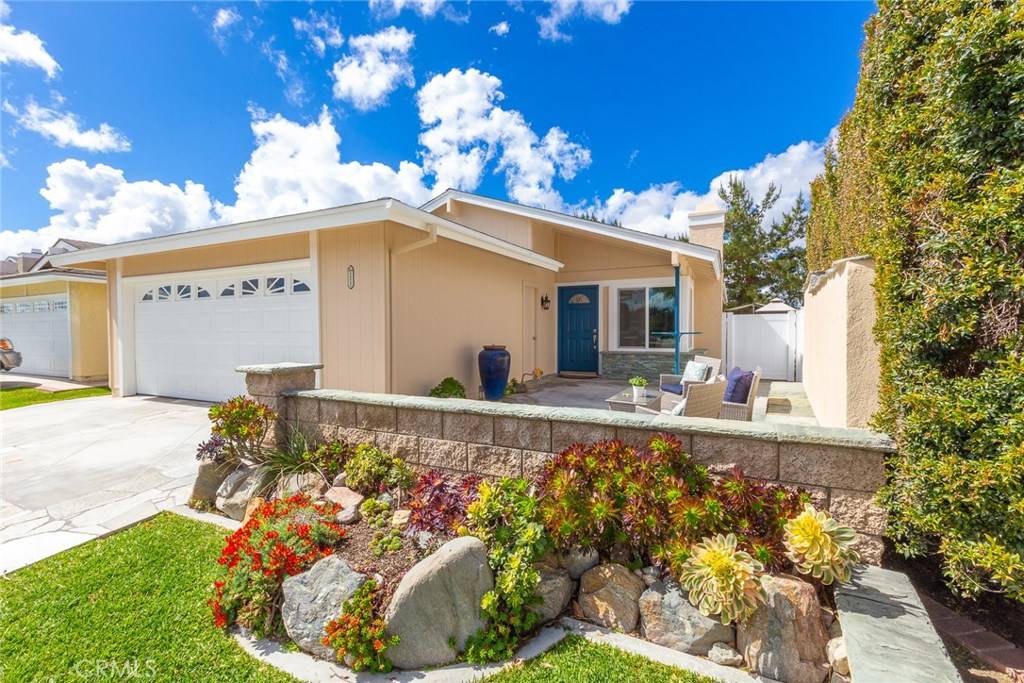 Mission Viejo, CA 92692,24521 Tabuenca