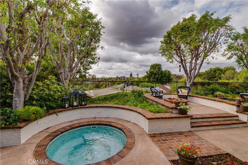 Mission Viejo, CA 92692,27971 Faroles