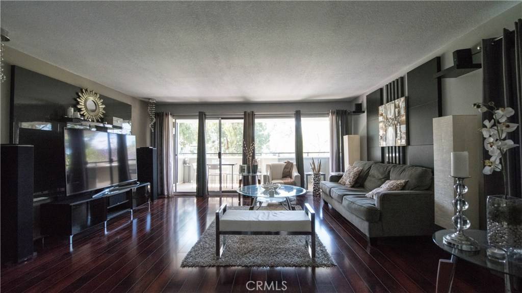 Laguna Hills, CA 92653,22352 Caminito Tecate #319