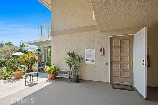 Laguna Woods, CA 92637,682 Via Alhambra #D