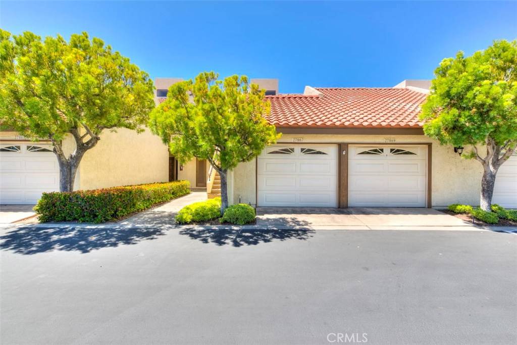 Mission Viejo, CA 92692,27867 Mazagon #105