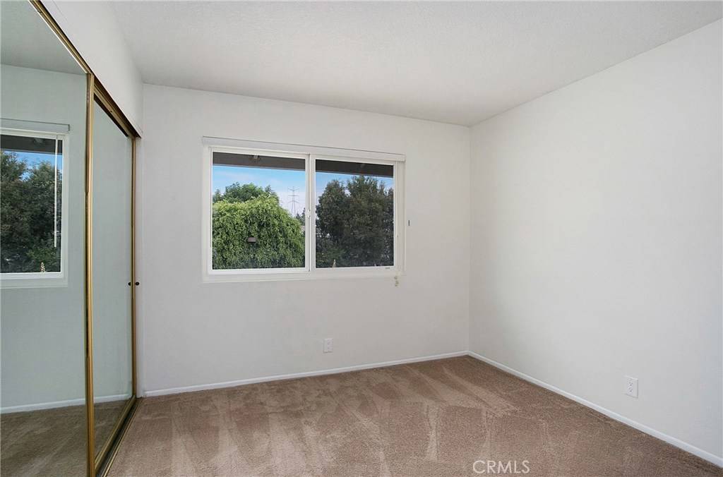 Irvine, CA 92604,6 Butterfield #3