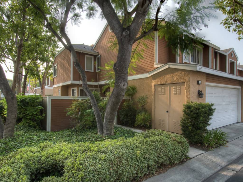 Aliso Viejo, CA 92656,11 Acorn #72