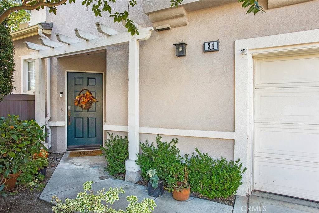 Rancho Santa Margarita, CA 92688,34 Bloomfield Lane