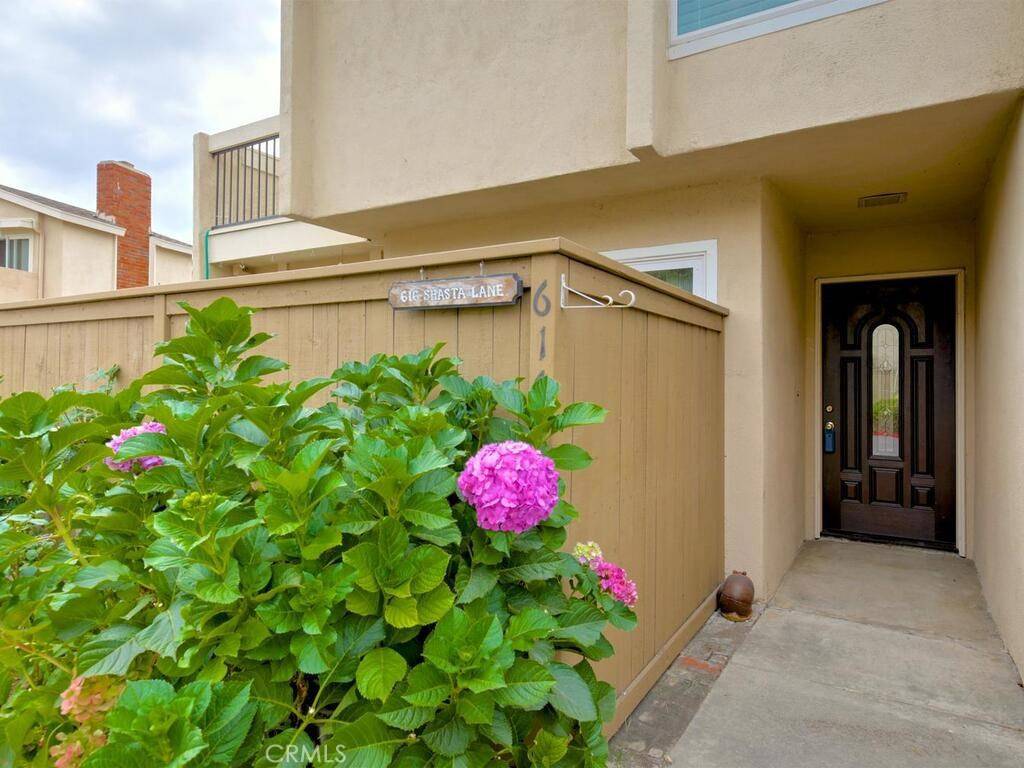 Costa Mesa, CA 92626,616 Shasta LN #182