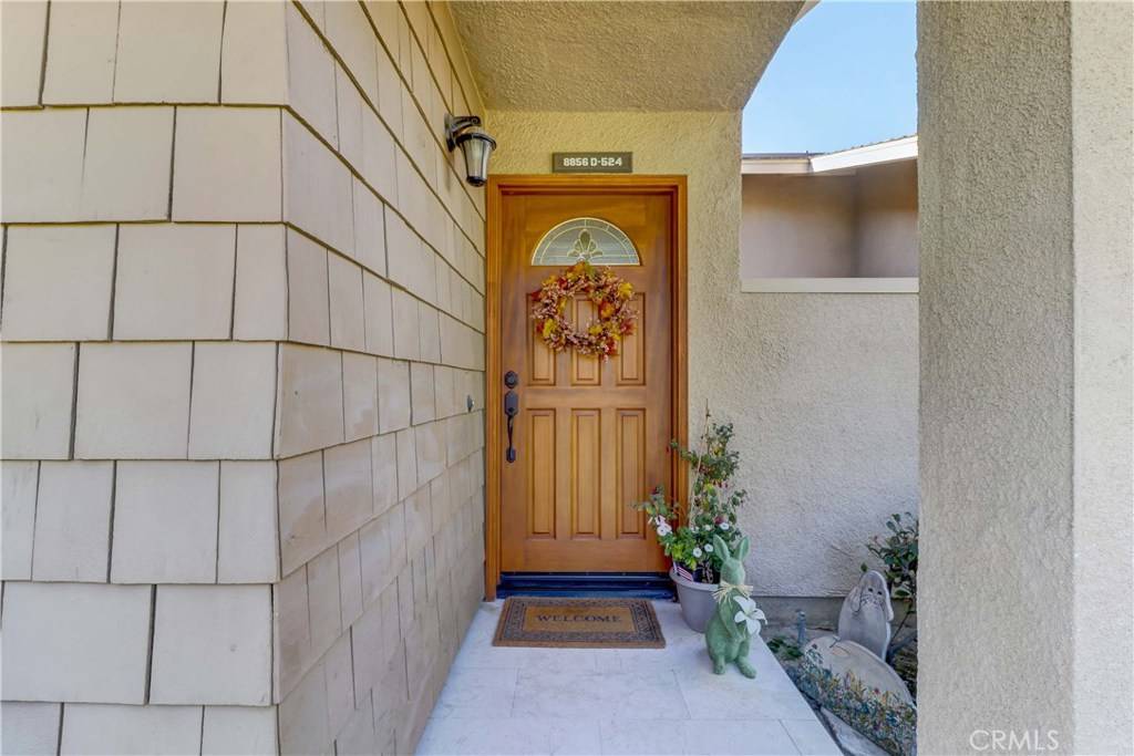 Huntington Beach, CA 92646,8856 Sutter CIR #524-D