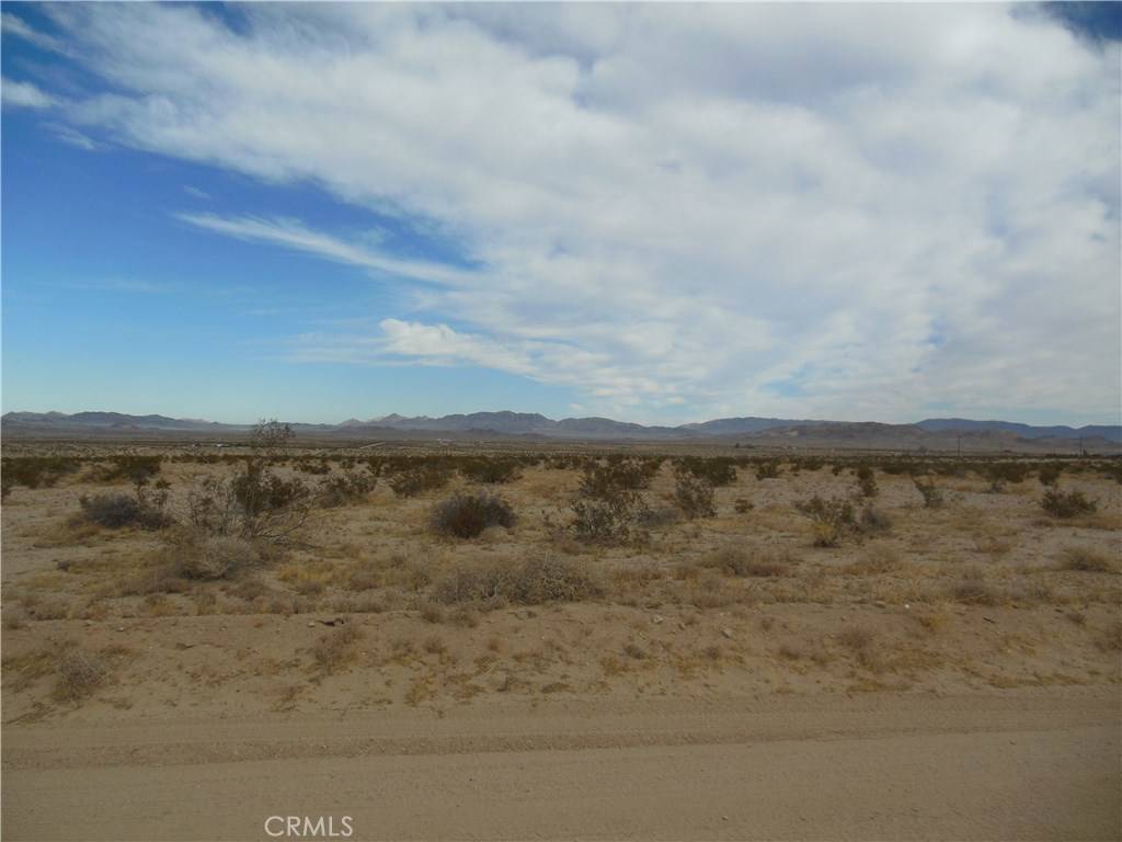29 Palms, CA 92277,104 Diamond Bar DR