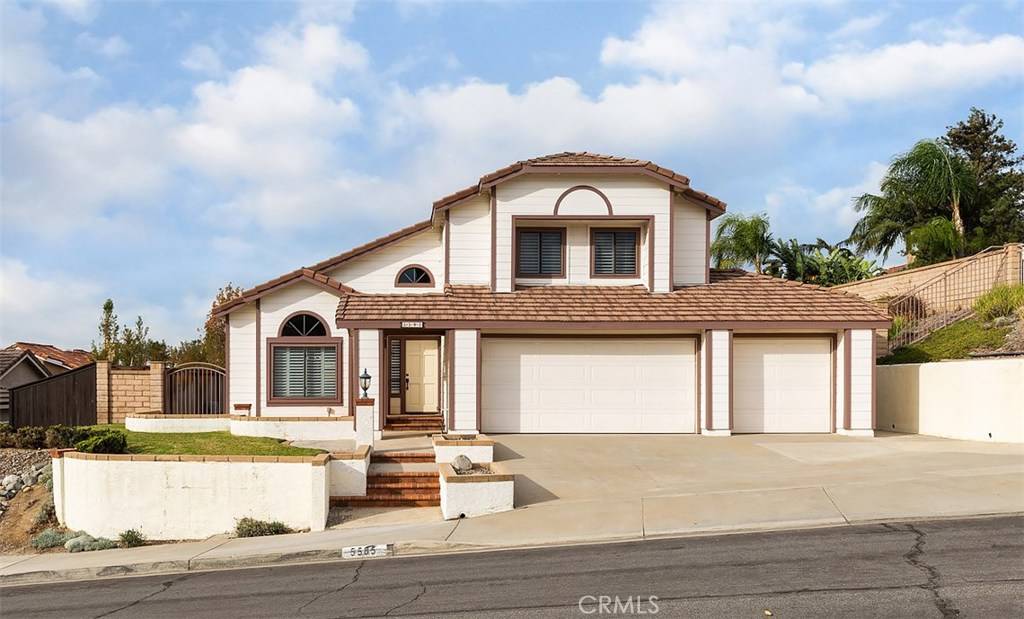 Yorba Linda, CA 92887,5585 Camino Besar