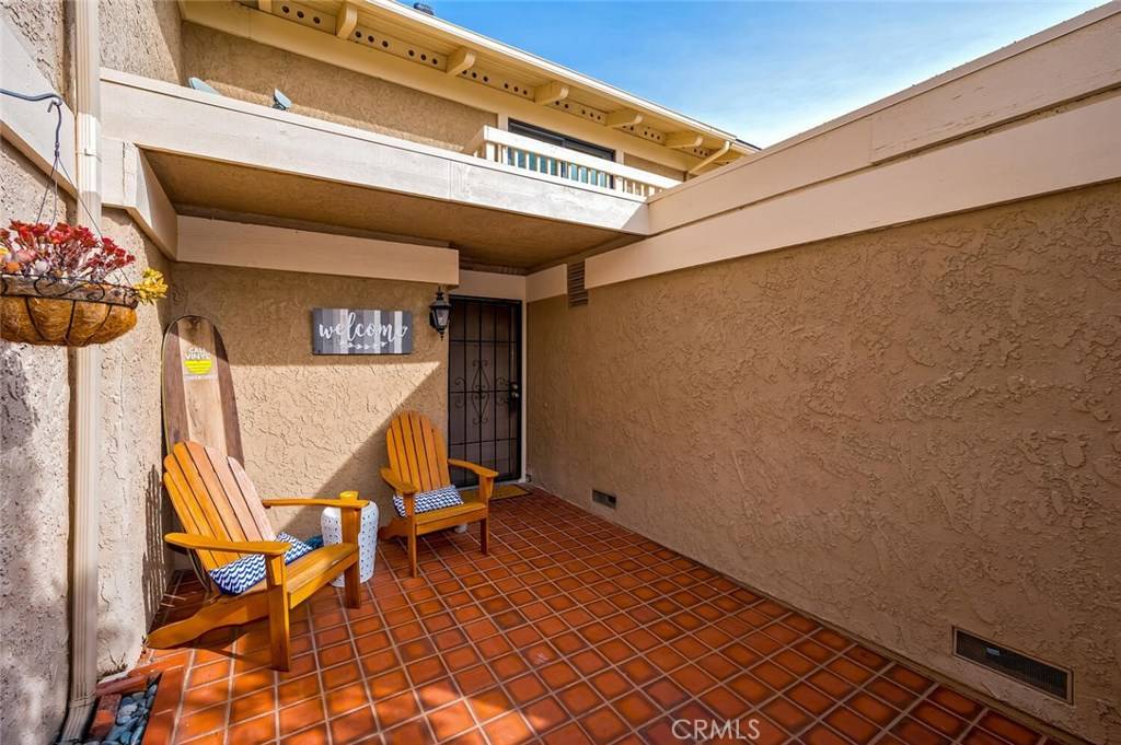 San Clemente, CA 92672,747 Calle Bahia