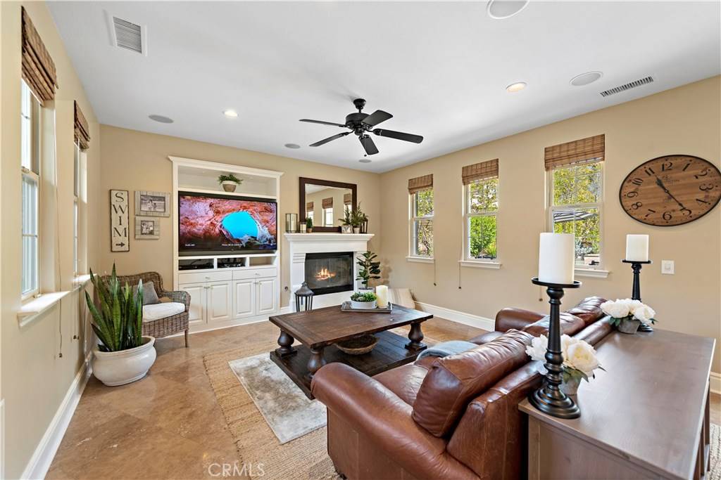 Ladera Ranch, CA 92694,34 Michael RD