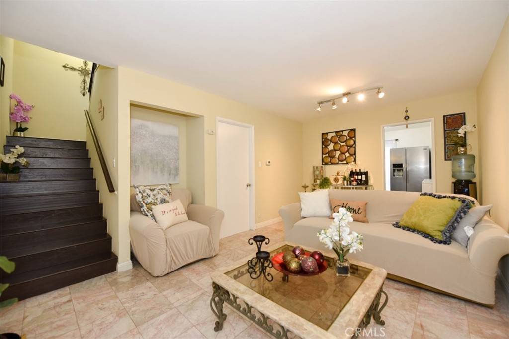 Tustin, CA 92780,1777 Mitchell AVE #77