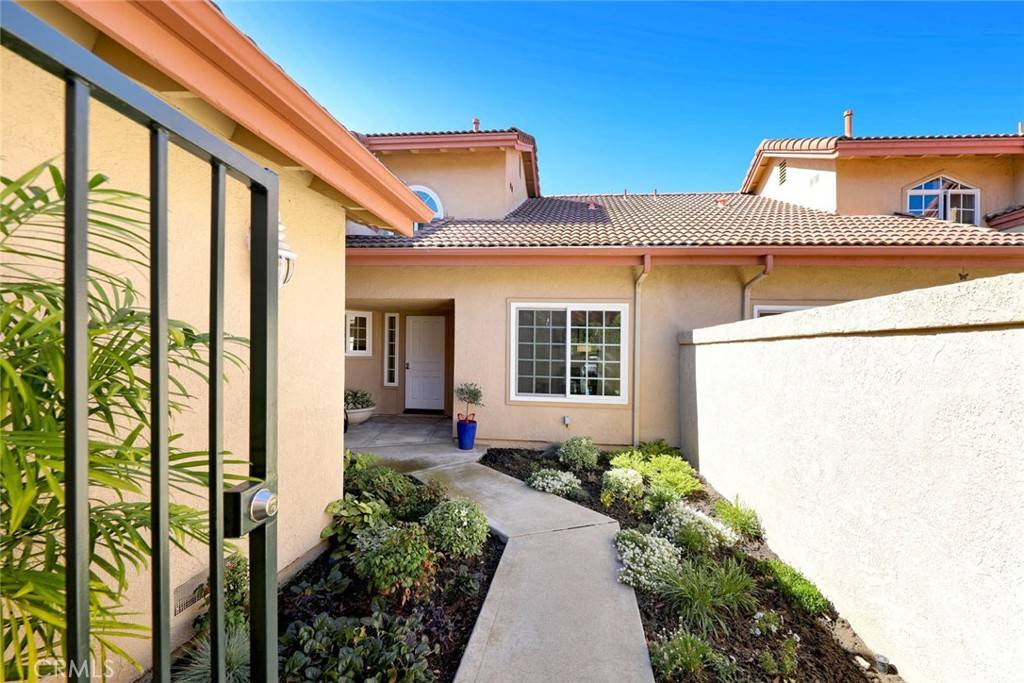 San Juan Capistrano, CA 92675,27345 Paseo Placentia