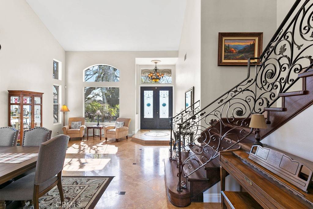 Rancho Santa Margarita, CA 92688,5 Via Belmonte