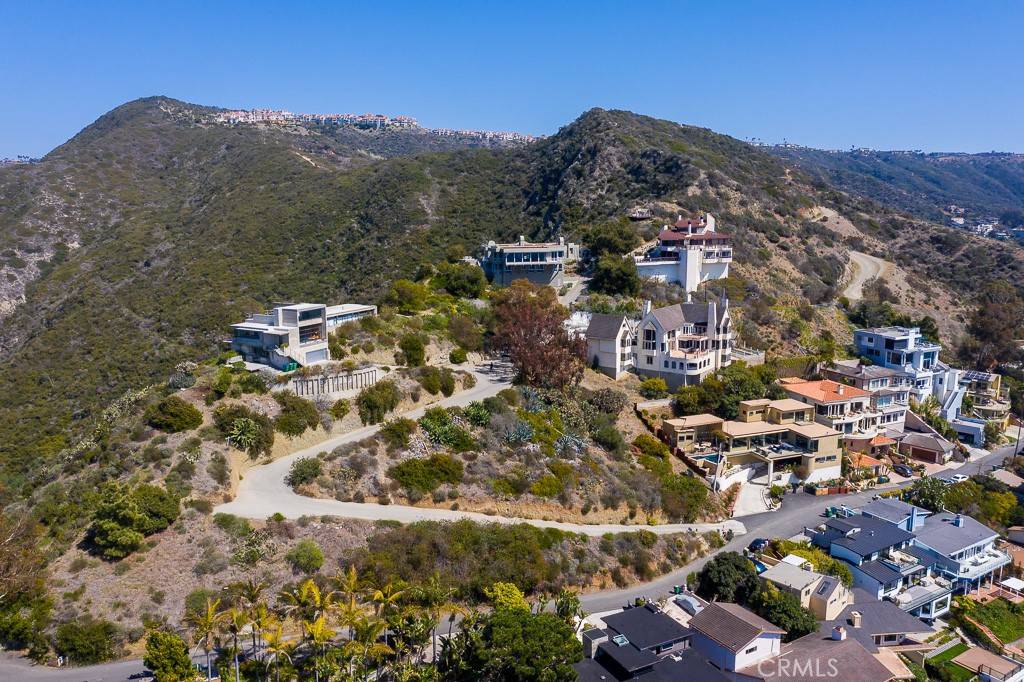 Laguna Beach, CA 92651,31164 Ceanothus DR