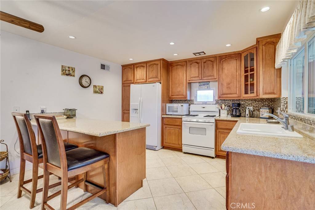 Huntington Beach, CA 92647,17962 Orkney CIR