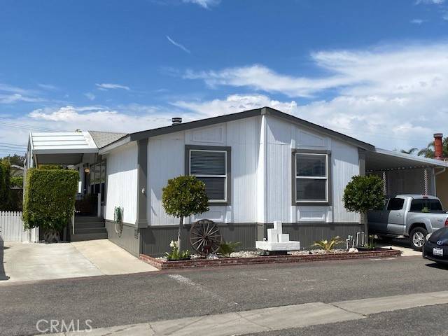 Huntington Beach, CA 92646,9850 Garfield AVE #33