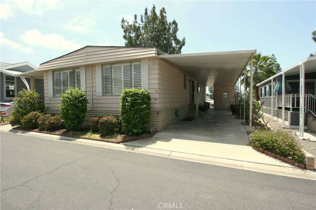 Lake Forest, CA 92630,24001 Muirlands Blvd #79