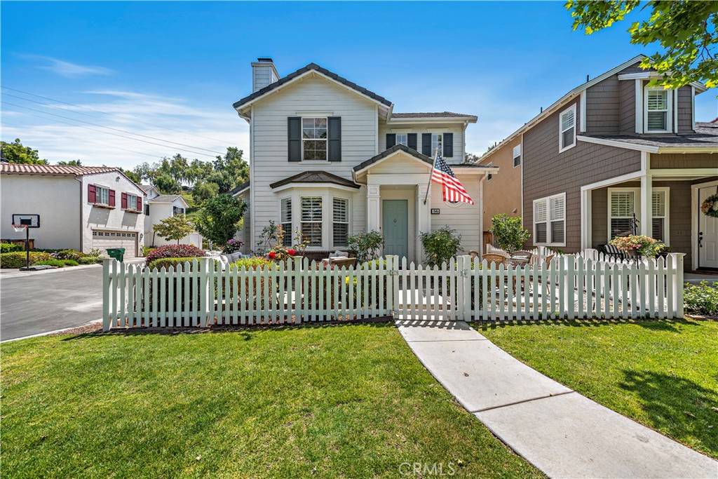 Ladera Ranch, CA 92694,56 Livingston PL