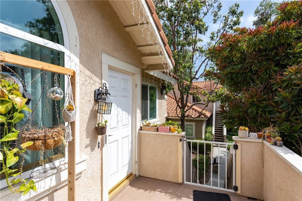 Rancho Santa Margarita, CA 92688,80 Gavilan #24