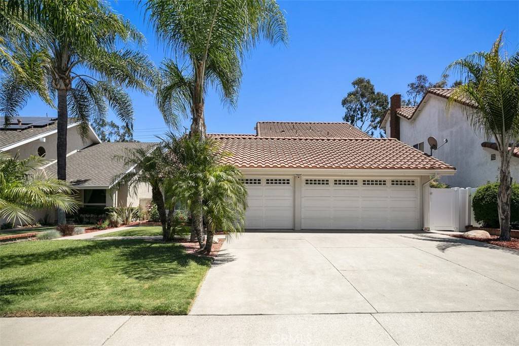 Lake Forest, CA 92630,25601 Hazelnut LN