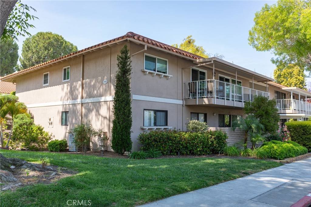 Laguna Woods, CA 92637,2102 RONDA GRANADA #B