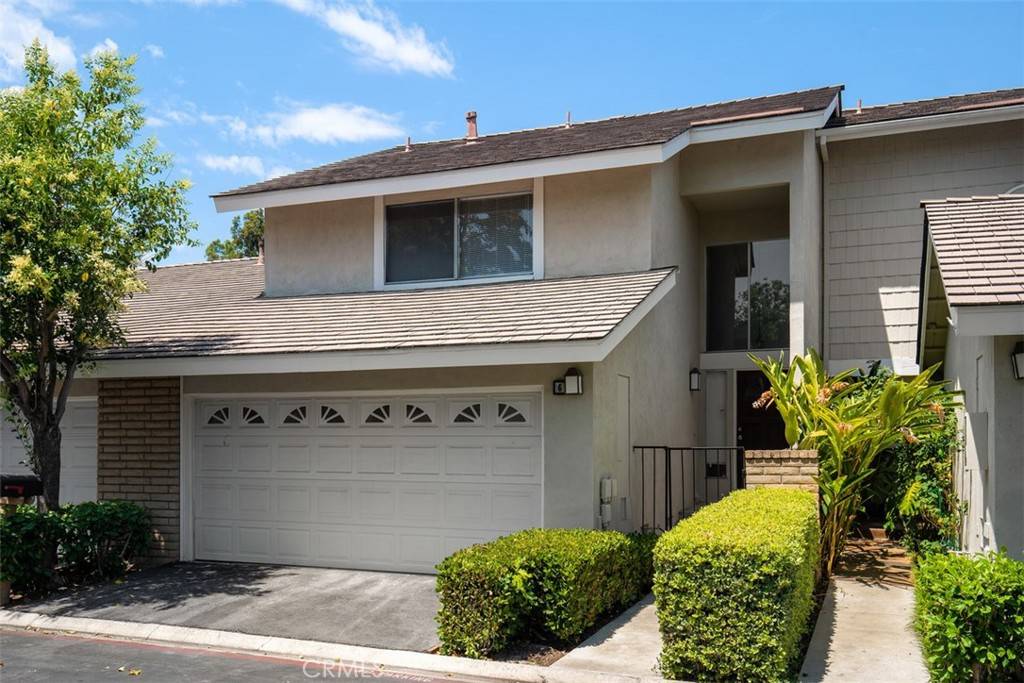 Irvine, CA 92604,6 Glenhurst #39