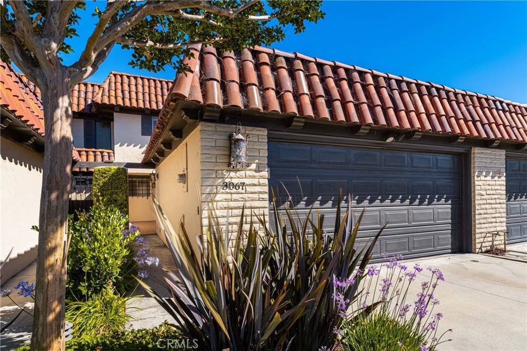 Costa Mesa, CA 92626,3067 Club House CIR