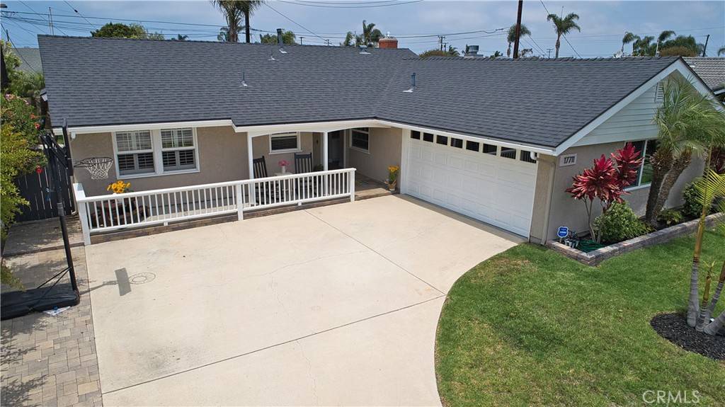 Huntington Beach, CA 92647,17711 PRESCOTT LN