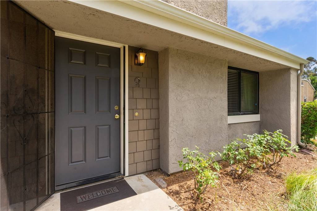 Newport Beach, CA 92663,2 Summerwalk CT #33