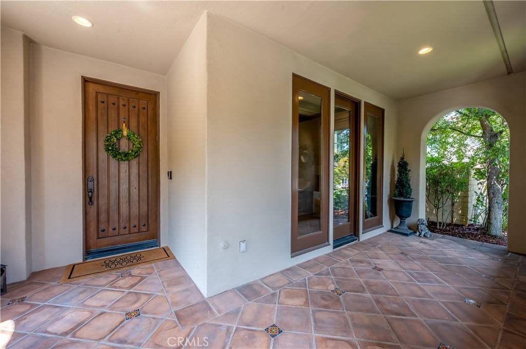 Ladera Ranch, CA 92694,7 Friar Lane