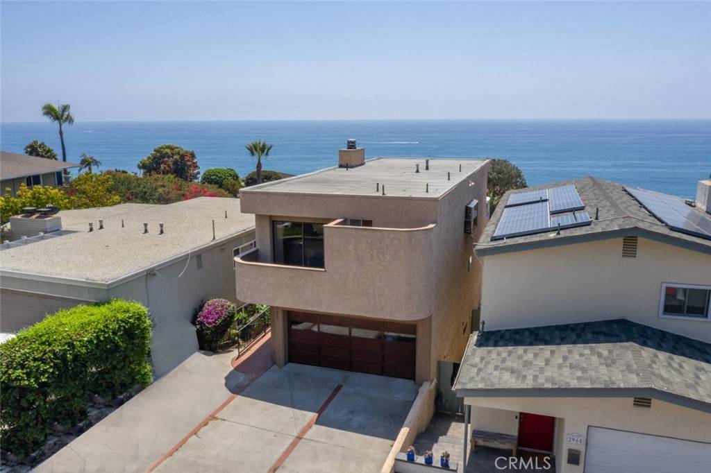 Laguna Beach, CA 92651,2979 Terry RD