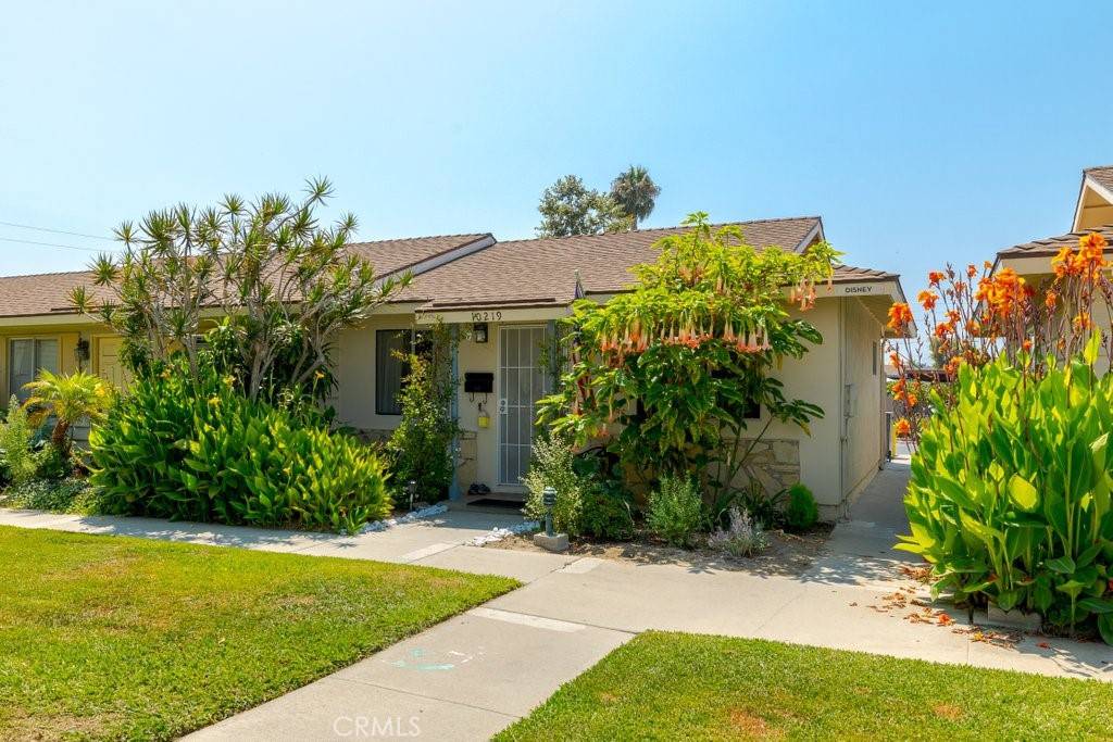 Huntington Beach, CA 92646,10219 Disney CIR