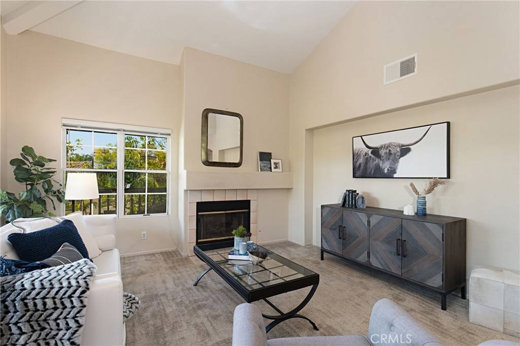 Rancho Santa Margarita, CA 92688,70 Via Solaz