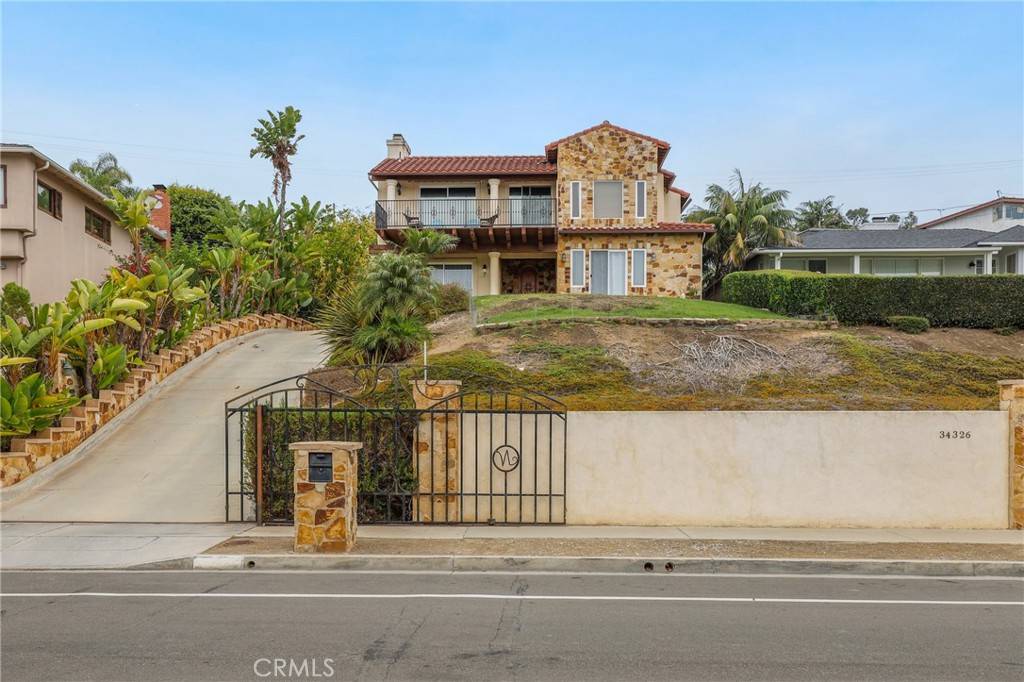 Dana Point, CA 92624,34326 Camino El Molino