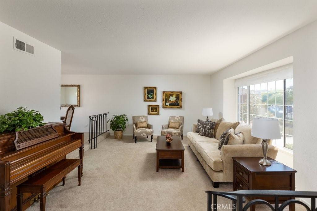 La Palma, CA 90623,5031 Cordoba CIR