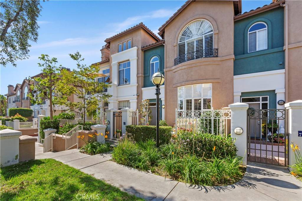 Aliso Viejo, CA 92656,5 Florentine