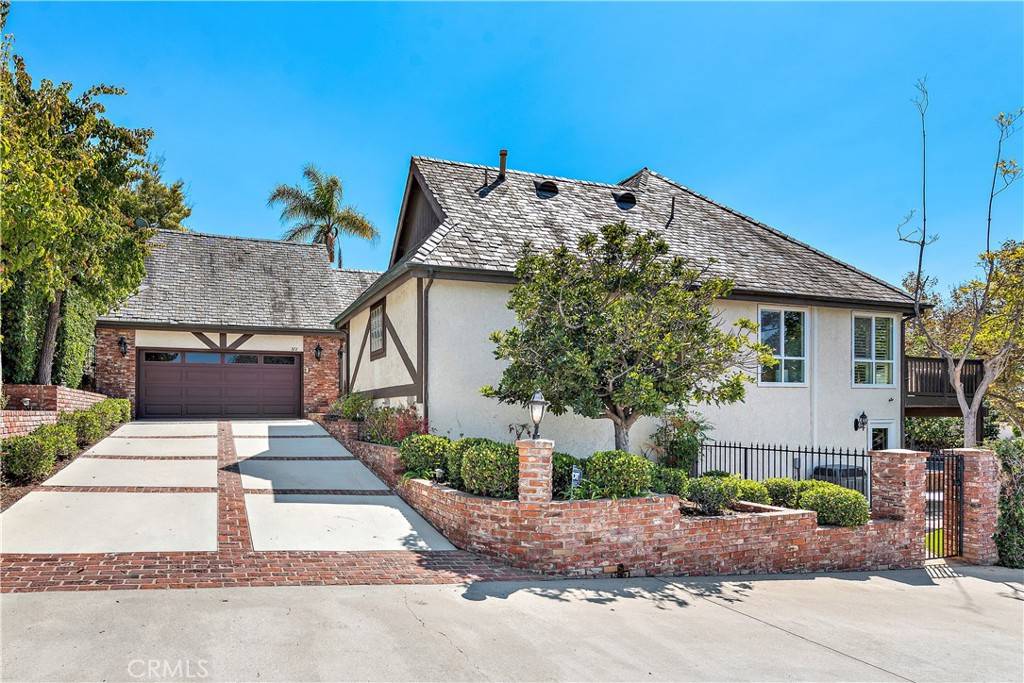 Newport Beach, CA 92660,372 Newport Glen CT NE