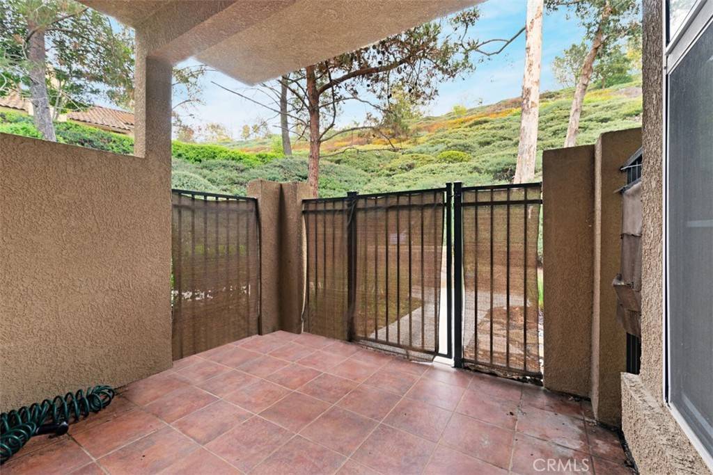 Aliso Viejo, CA 92656,93 Waxwing LN