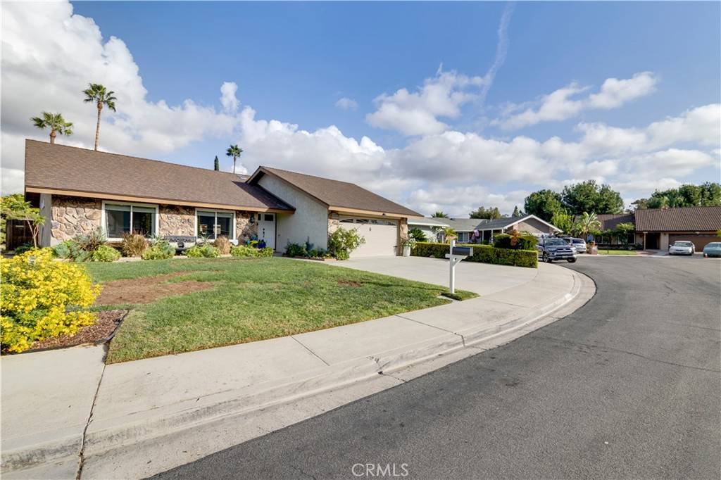 Mission Viejo, CA 92691,24652 Caverna