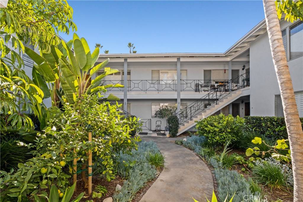 Laguna Beach, CA 92651,255 Cypress DR #5