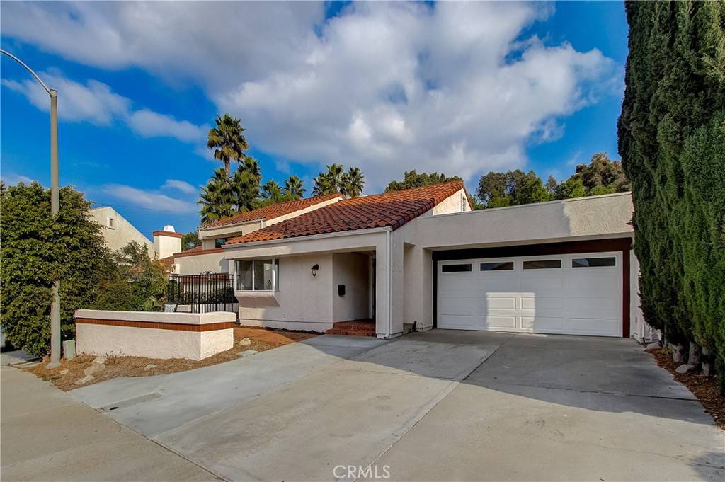 Laguna Hills, CA 92653,25191 Luna Bonita DR