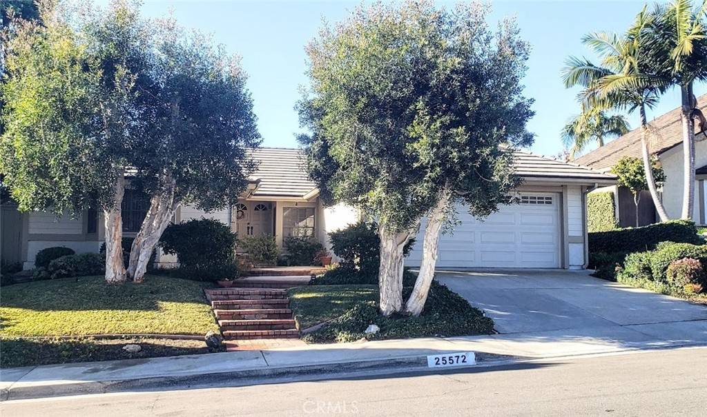 Dana Point, CA 92629,25572 Starboard DR NE