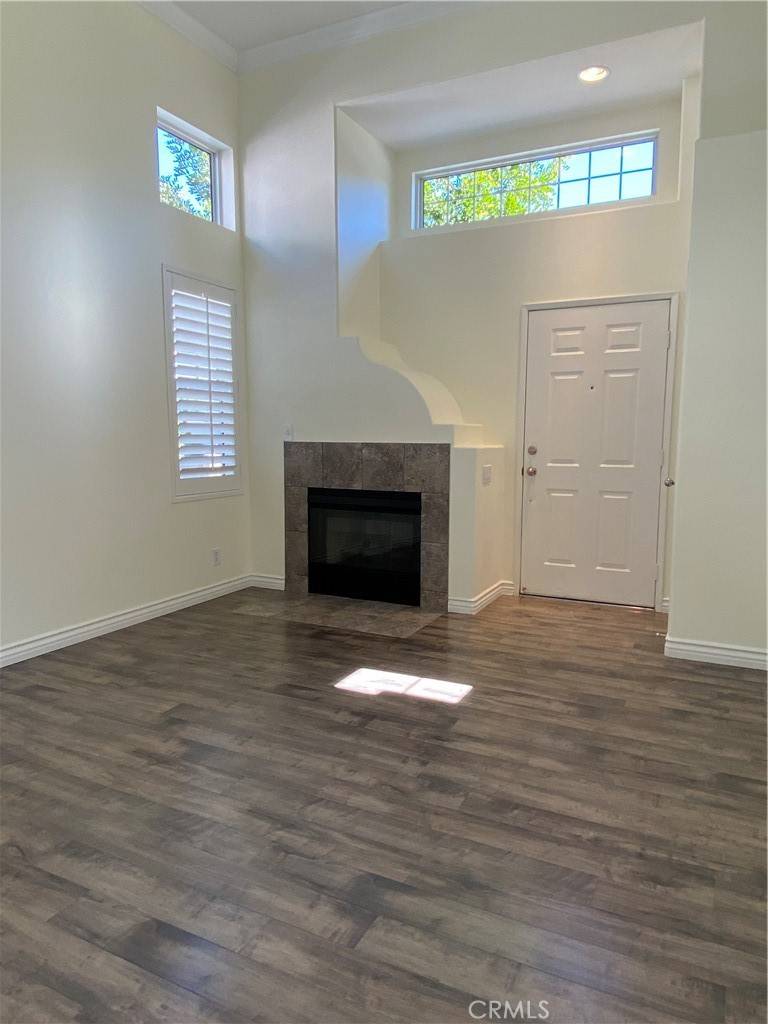 Aliso Viejo, CA 92656,5 Amelia