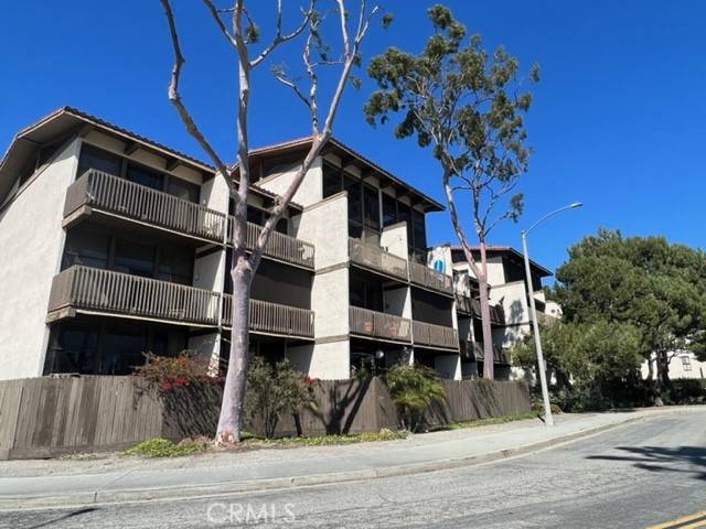 Long Beach, CA 90803,7140 Marina Pacifica DR S