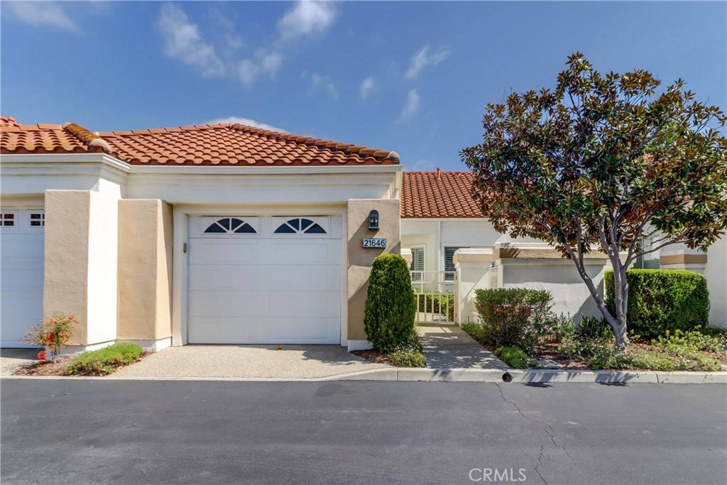 Mission Viejo, CA 92692,21646 Paseo Palmetto