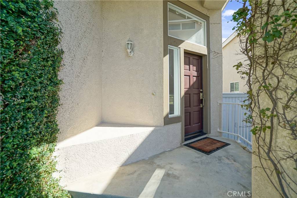 Anaheim Hills, CA 92808,922 S Dylan WAY