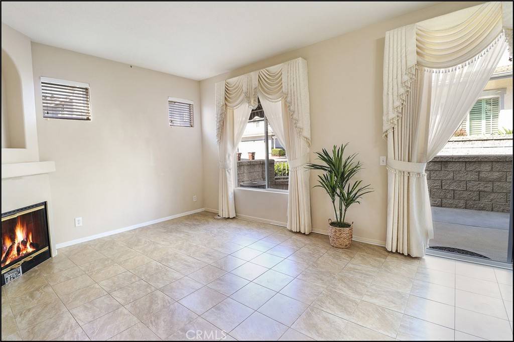 Aliso Viejo, CA 92656,56 Carlsbad LN