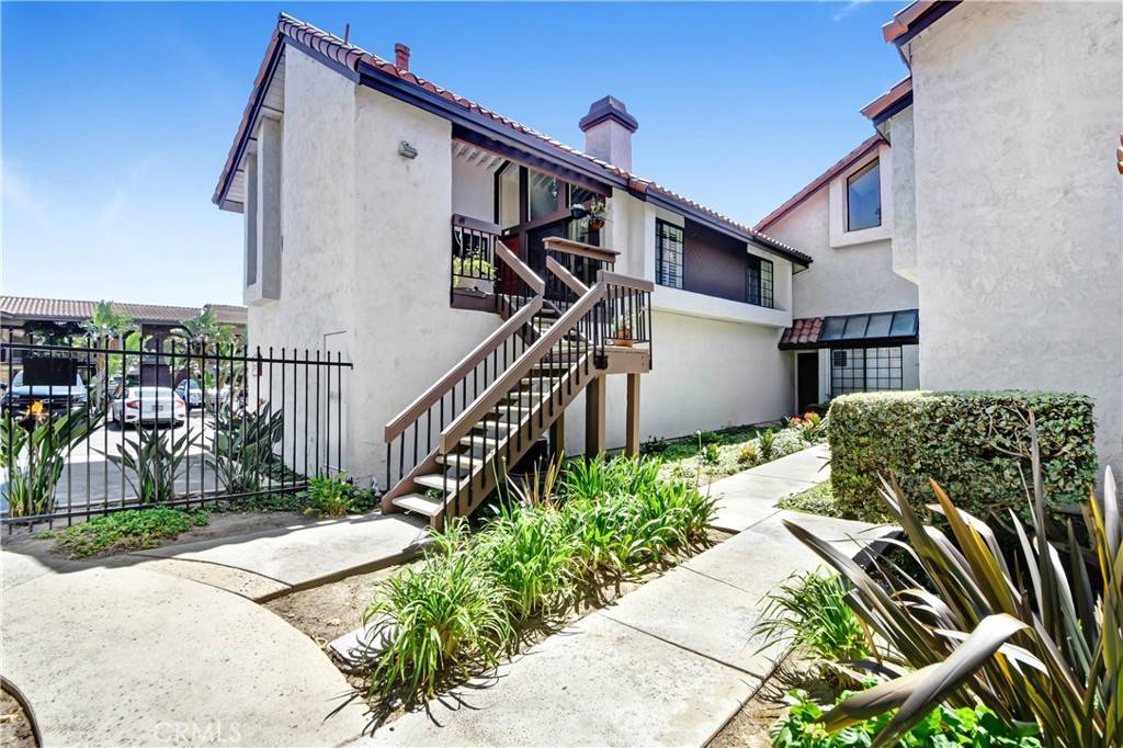 Placentia, CA 92870,101 Oahu WAY