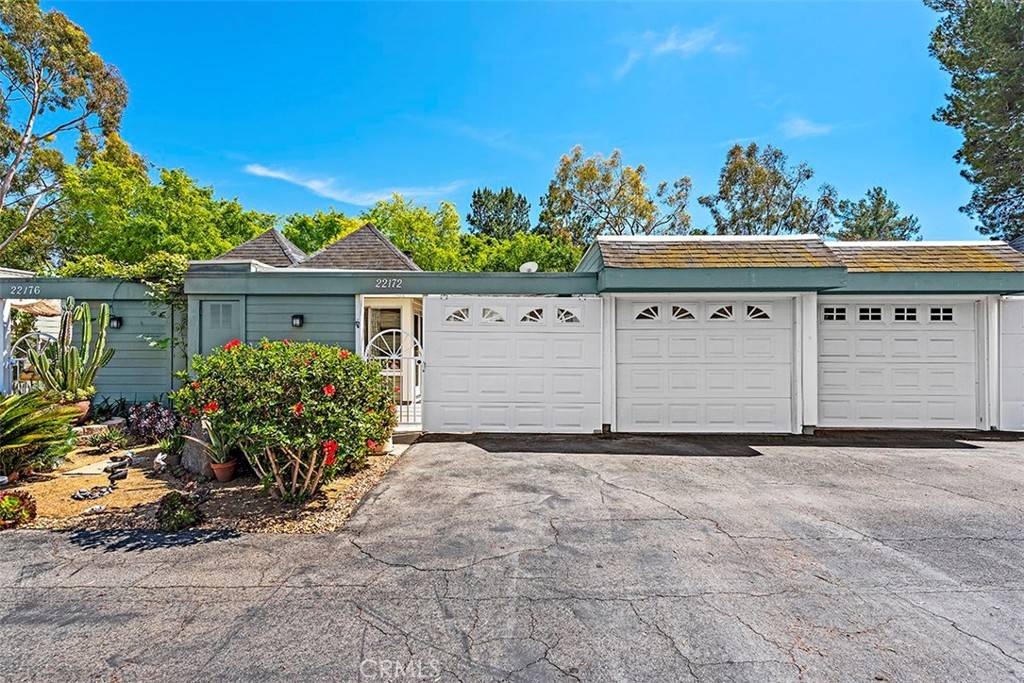 Laguna Hills, CA 92653,22172 Caminito Zaragoza