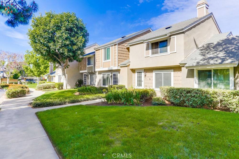 Irvine, CA 92604,30 Elderglen #37